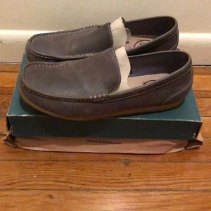 Clark’s men leather grey loafers size and 10.5